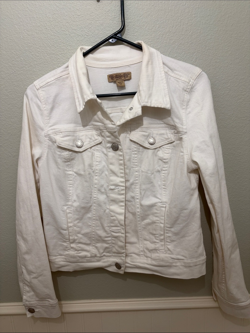 Nine West White Denim Jacket-size ladies small